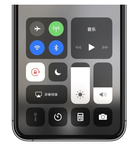 湾里苹果14维修店分享iPhone 14手电筒按键灰了怎么办 